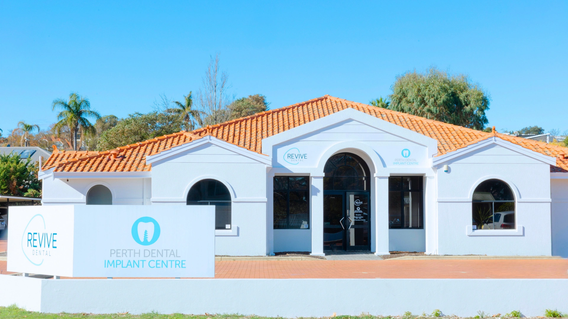 Book a free consultation and scan